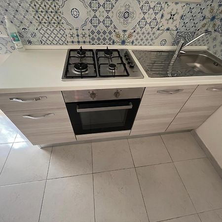 B&B Regina Rooms Авола Екстер'єр фото